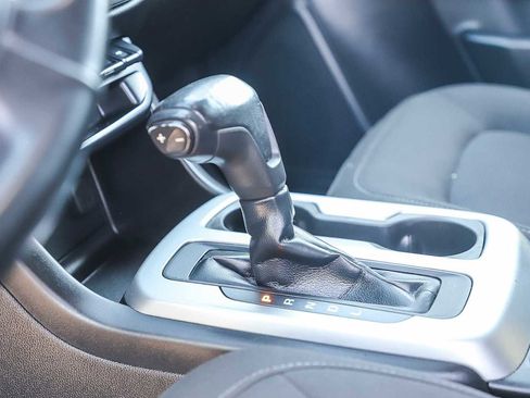 Used 2019 Chevrolet Colorado LT image 20