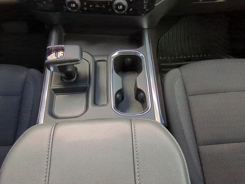 Used 2025 Chevrolet Silverado 1500 RST w/ Convenience Package II RWD image 13