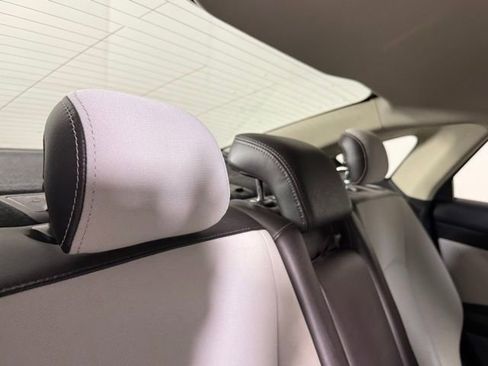 Used 2019 Ford Fusion SE w/ Equipment Group 151A image 27