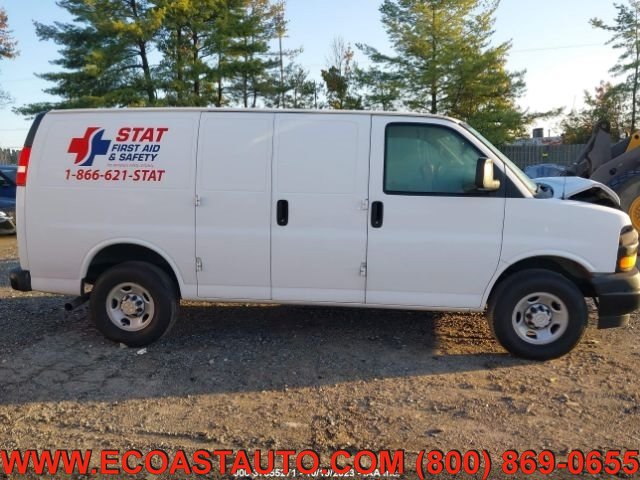 Used 2020 Chevrolet Express 2500 RWD image 5