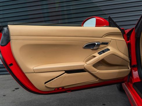 Used 2017 Porsche 718 Boxster S image 30