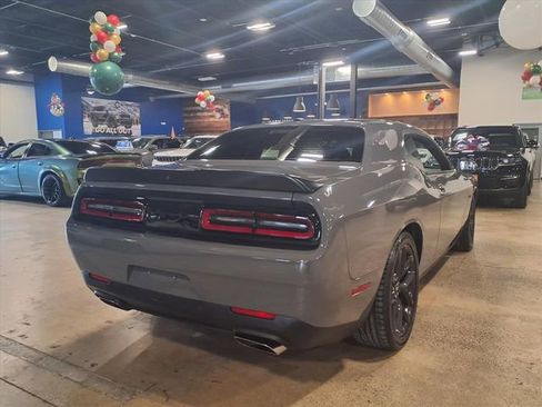 Used 2023 Dodge Challenger R/T w/ Blacktop Package image 8
