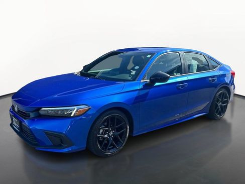 Used 2023 Honda Civic Sport image 7