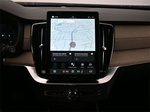 New 2026 Volvo XC90 B6 Ultra image 13