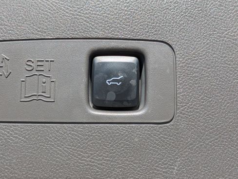 Used 2020 Lincoln Corsair FWD w/ Premium Package image 14