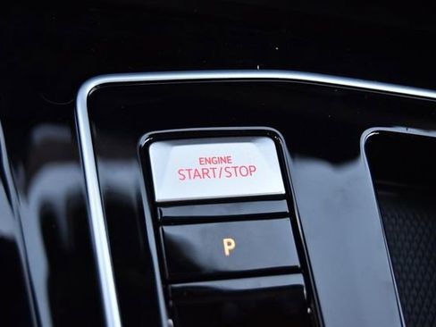 New 2026 Volkswagen GTI SE image 17