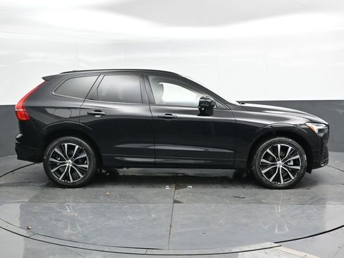 New 2025 Volvo XC60 B5 Plus w/ Protection Package Premier AWD/4WD image 4