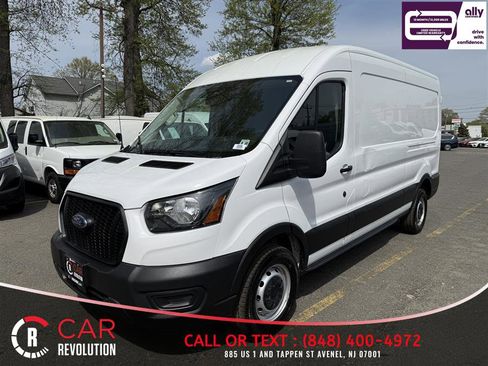 Used 2025 Ford Transit 250 148 Medium Roof image 3