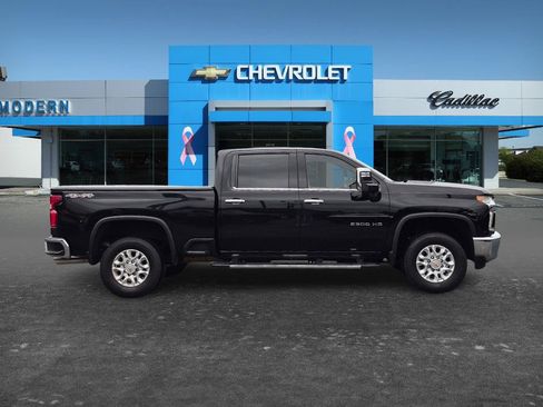 Certified 2022 Chevrolet Silverado 2500 LTZ w/ LTZ Convenience Package AWD/4WD image 6