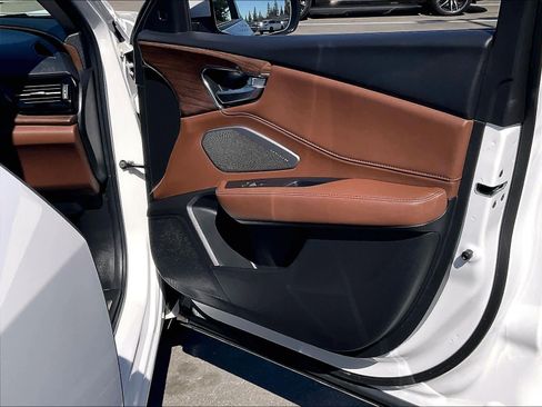 Used 2025 Acura RDX SH-AWD w/ Advance Package image 26