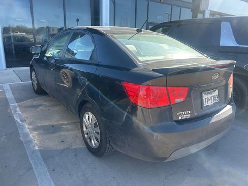 Used 2013 Kia Forte EX image 6