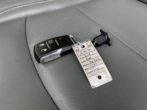 Used 2019 RAM 2500 Big Horn AWD/4WD image 36