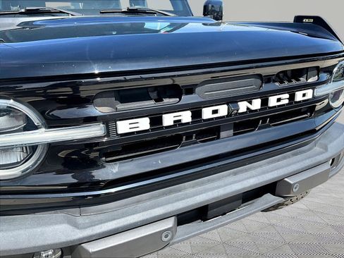 Used 2021 Ford Bronco Outer Banks AWD/4WD image 31