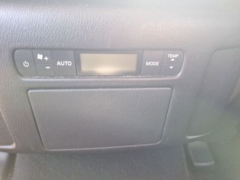 Used 2023 Nissan Armada SL image 23