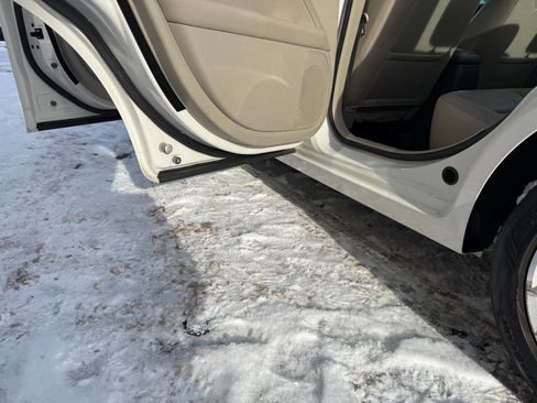 Used 2012 Ford Fusion SEL image 8