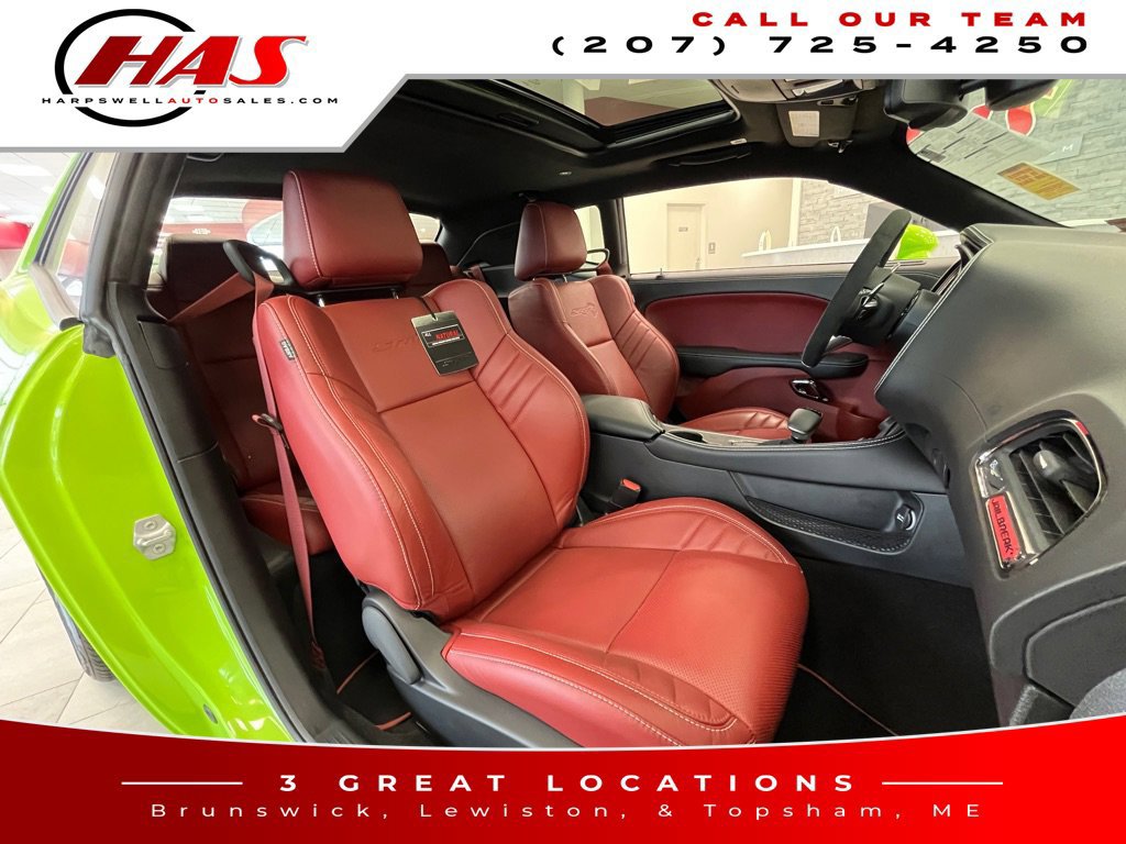 Used 2023 Dodge Challenger SRT Hellcat RWD image 9