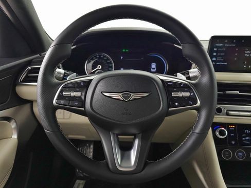 Used 2026 Genesis G70 2.5T AWD/4WD image 13