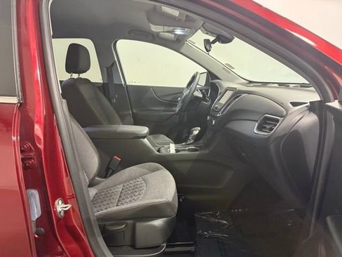 Certified 2023 Chevrolet Equinox LT image 28