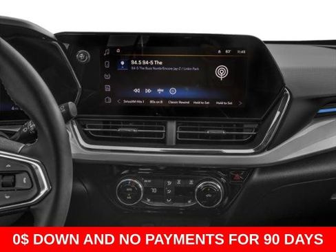 Used 2025 Chevrolet Trax LS FWD image 13