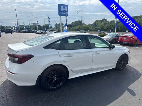 Used 2025 Honda Civic Sport image 7