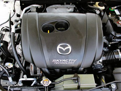 Used 2015 MAZDA MAZDA3 i Touring FWD image 13