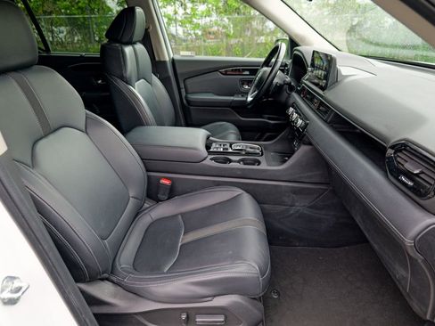 Used 2023 Honda Pilot EX-L image 38