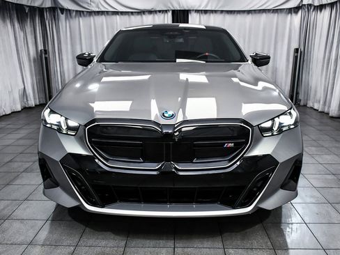 Used 2025 BMW i5 M60 w/ Executive Package image 2