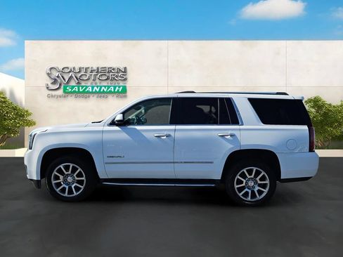 Used 2018 GMC Yukon Denali RWD image 2
