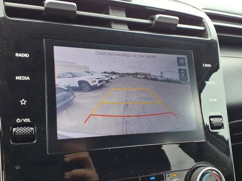 Used 2023 Hyundai Tucson SEL FWD image 13