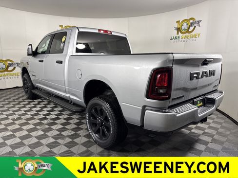 New 2026 RAM 2500 Big Horn AWD/4WD image 6
