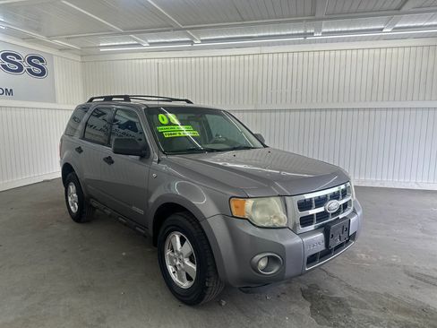 Used 2008 Ford Escape XLT image 4