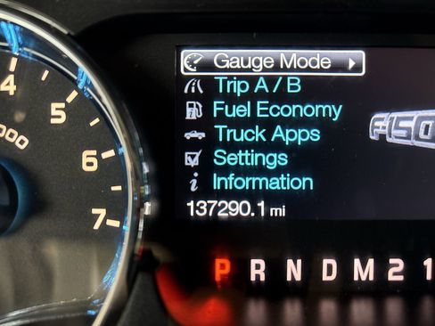 Used 2012 Ford F150 XLT w/ XLT Chrome Pkg image 15