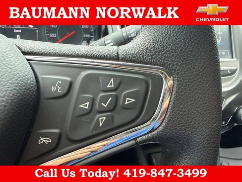 Used 2017 Chevrolet Cruze LT w/ Convenience Package FWD image 31