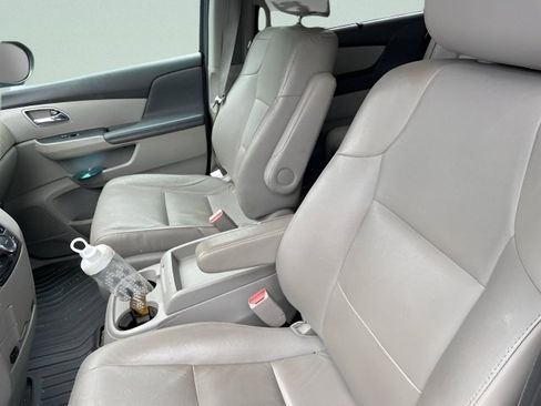 Used 2016 Honda Odyssey EX-L image 16