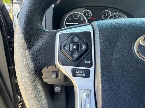 Used 2017 Toyota Tundra SR5 RWD image 27