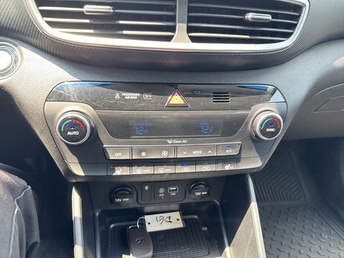 Used 2021 Hyundai Tucson Sport image 30