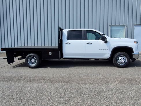 New 2026 Chevrolet Silverado 3500 W/T w/ WT Convenience Package AWD/4WD image 2