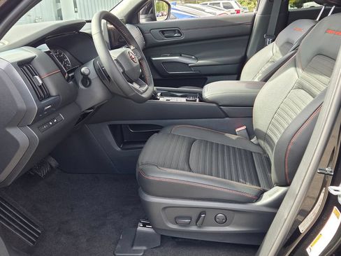 New 2026 Nissan Pathfinder Rock Creek AWD/4WD image 3