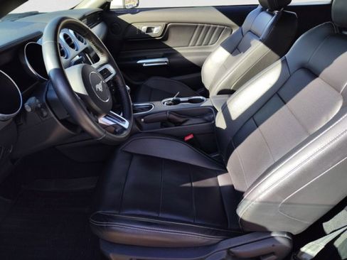 Used 2023 Ford Mustang Premium image 11