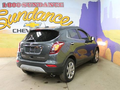 Used 2018 Buick Encore Essence w/ Experience Buick Package FWD image 8