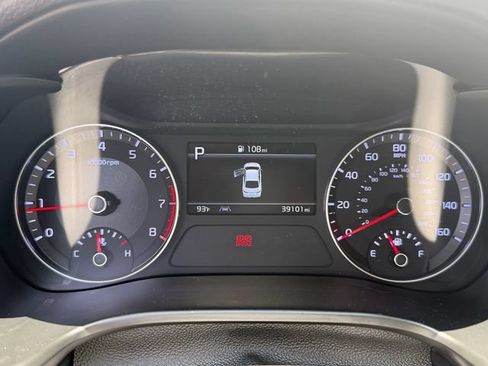 Used 2023 Kia Forte LXS FWD image 20