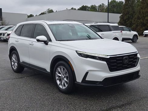 Used 2023 Honda CR-V EX image 3