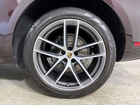 Certified 2023 Porsche Macan S AWD/4WD image 14