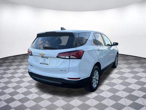 Used 2023 Chevrolet Equinox LT AWD/4WD image 9