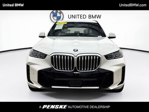 Certified 2025 BMW X5 xDrive40i w/ Executive Package AWD/4WD image 2