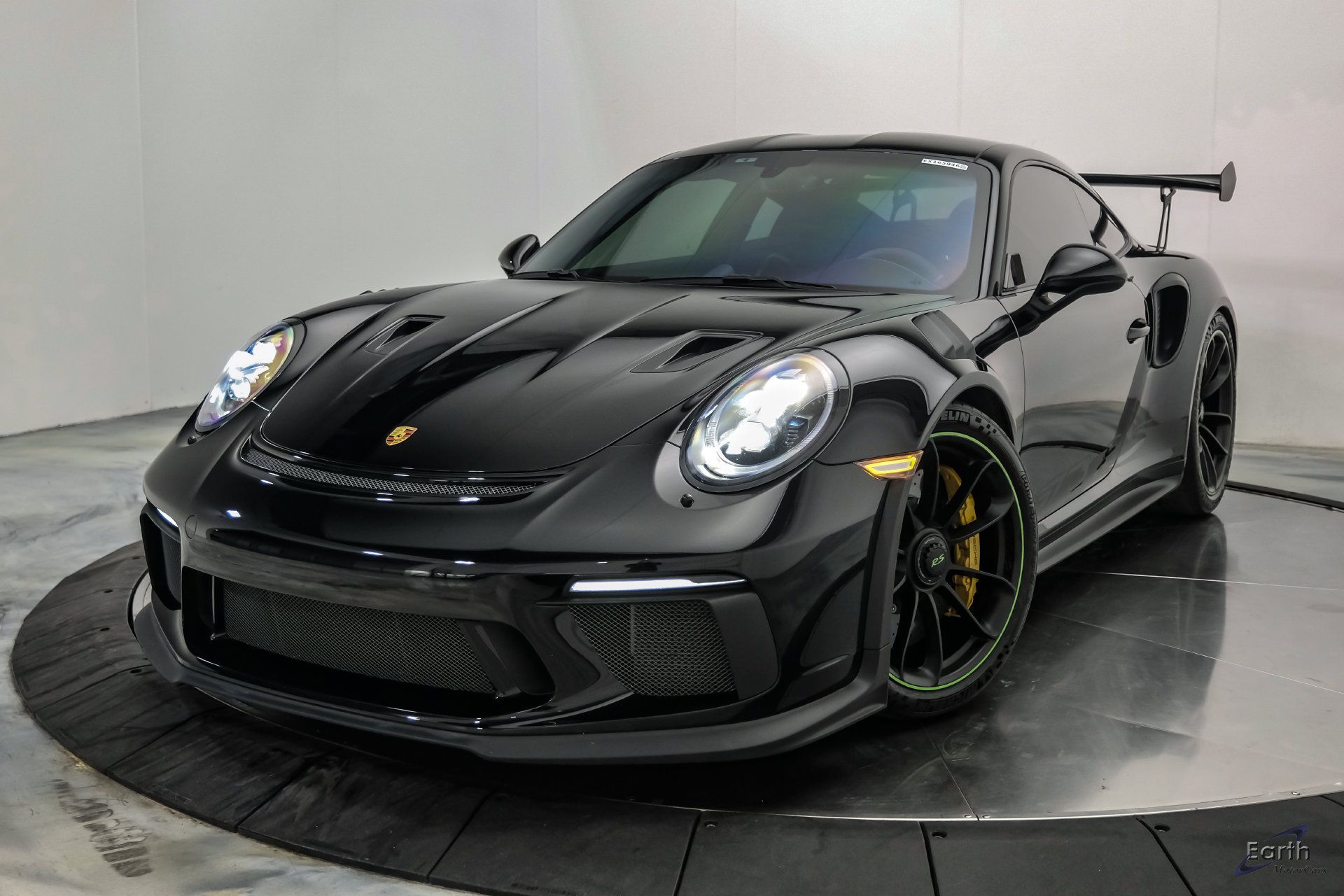 Used 2019 Porsche 911 GT3 RS RWD image 4