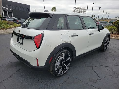 New 2025 MINI Cooper S image 3