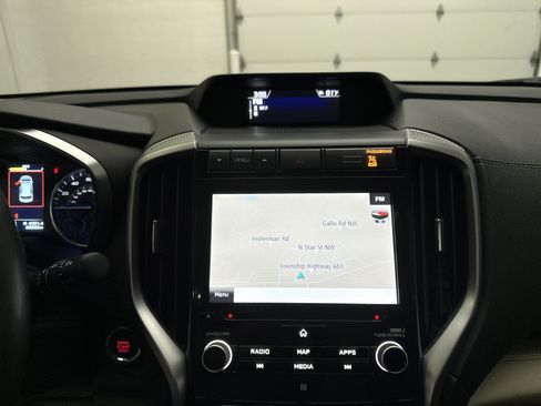 Used 2022 Subaru Ascent Touring AWD/4WD image 35