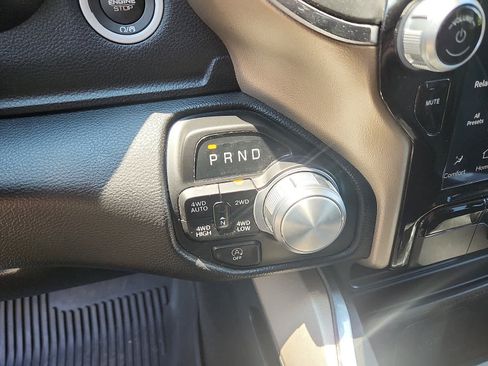 Used 2022 RAM 1500 Laramie image 16