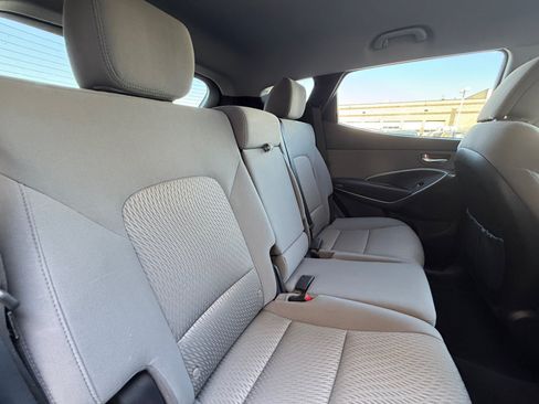 Used 2018 Hyundai Santa Fe Sport FWD image 18